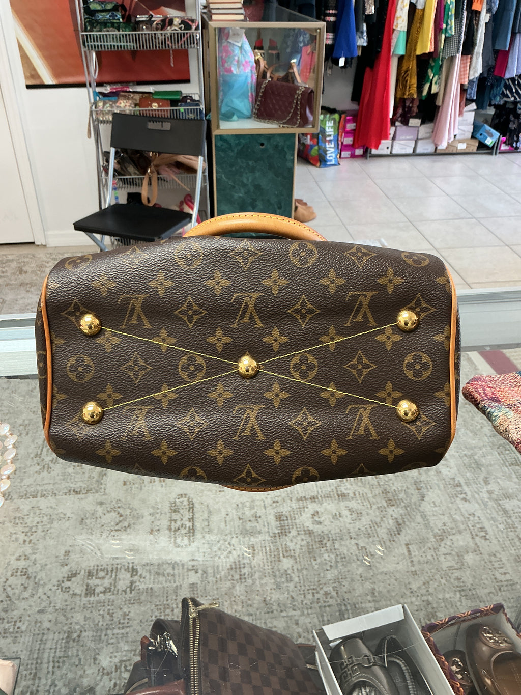 Louis Vuitton Monogram Tivoli GM Handbag - Preowned