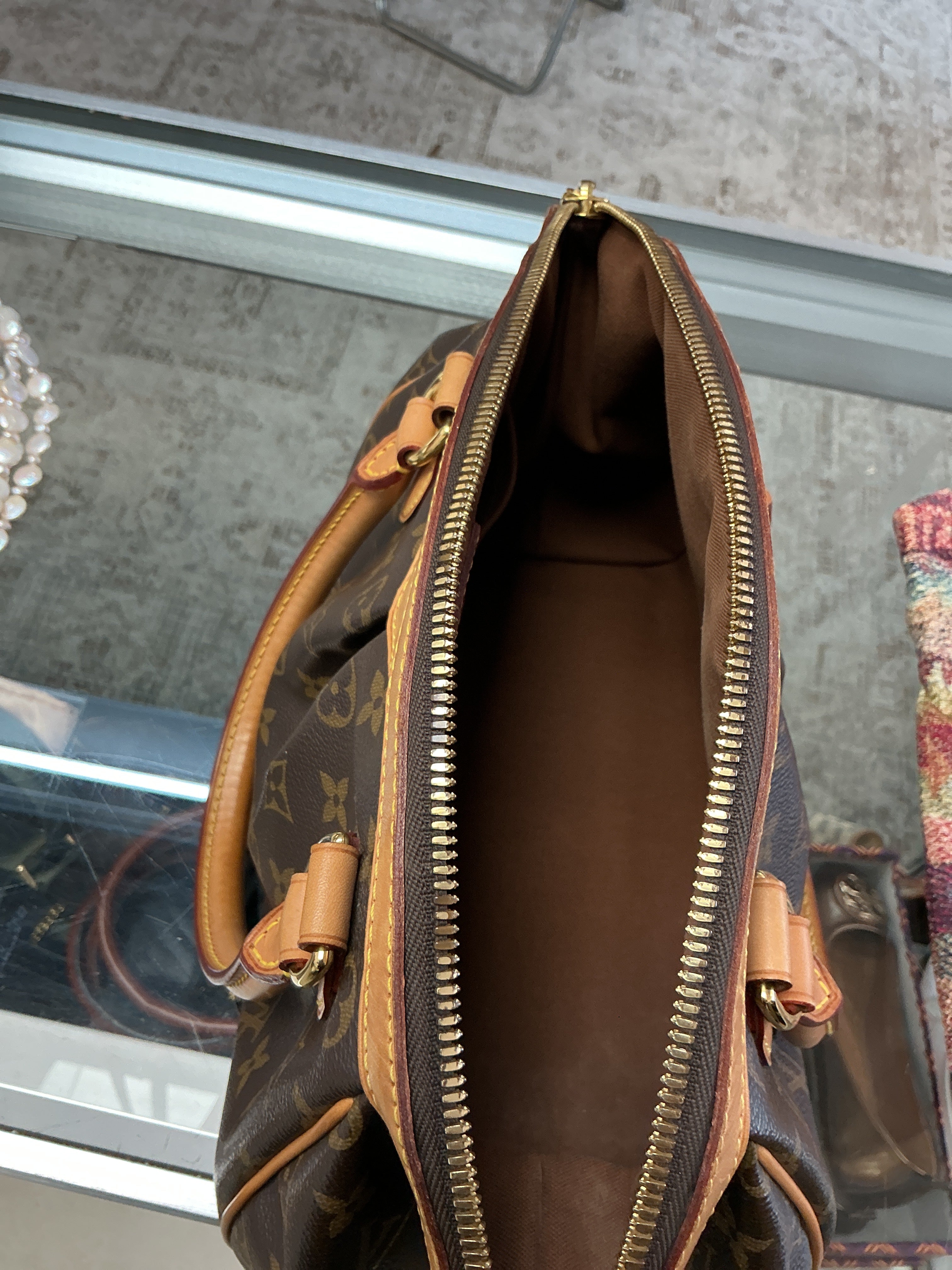 Louis Vuitton Monogram Tivoli GM Handbag - Preowned